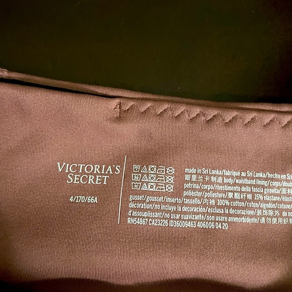 Victoria Secret Leggings - Picture 2 of 3